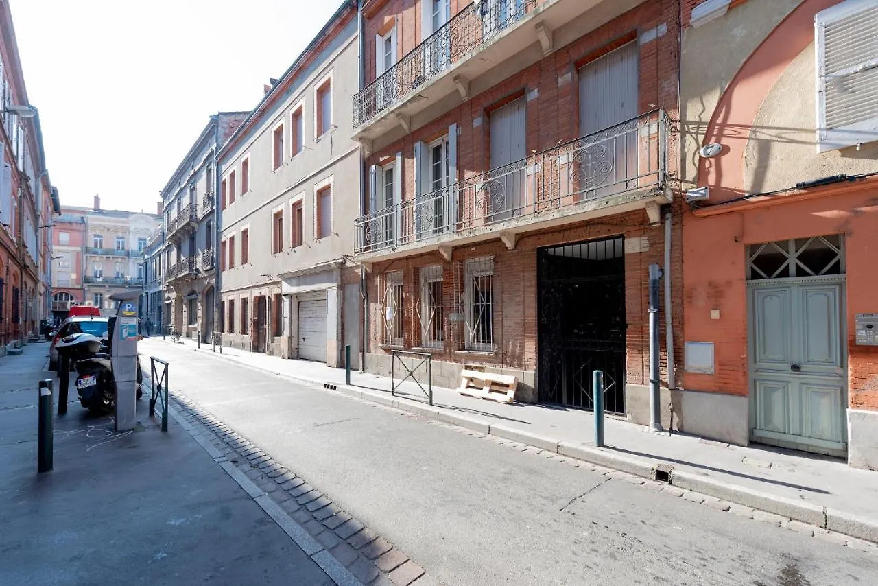 L'Aubuisson - Apt Climatise Avec Terrasse Privee Toulouse France
